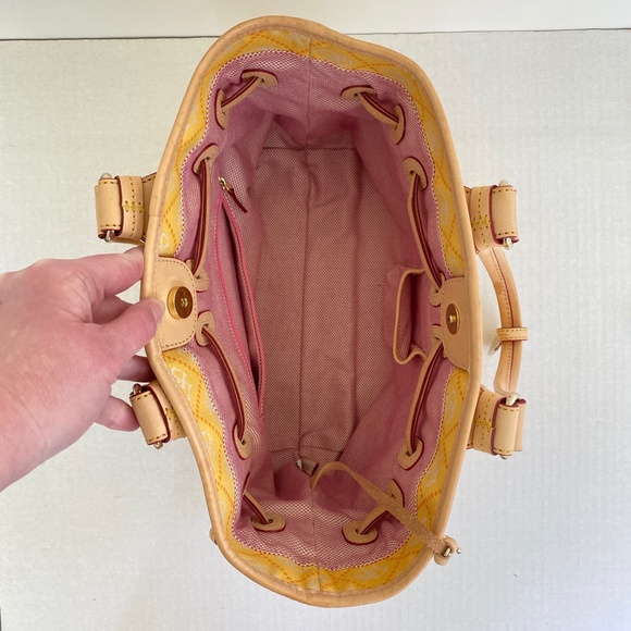 Dooney & Bourke Logo Small Chiara Bag - Picture 6 of 16